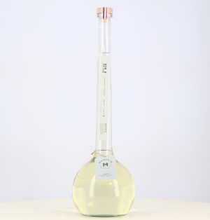 Magnum Gin Distillerie Maison M Translated to German:Magnum Gin Brennerei Maison M