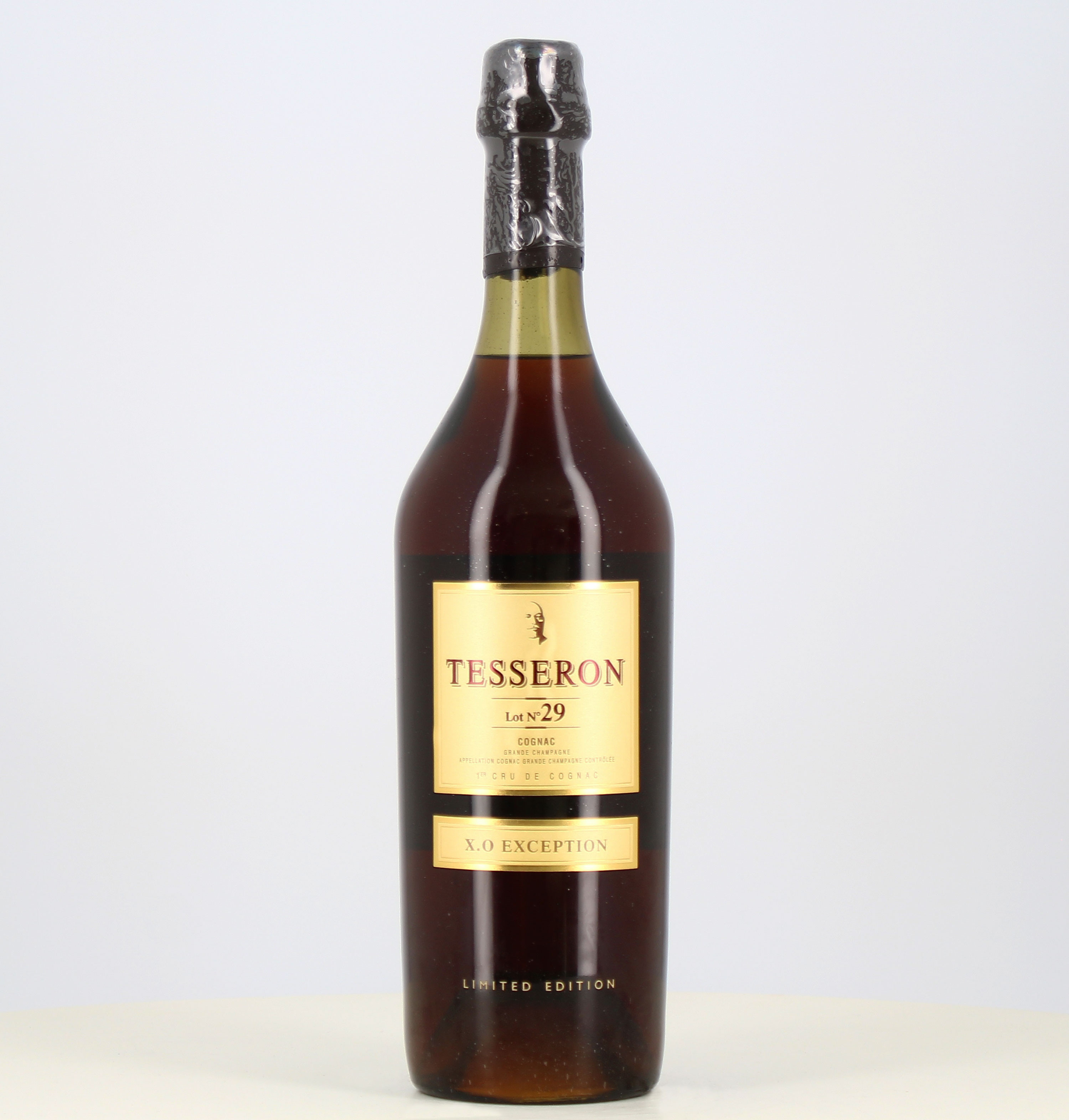 Magnum cognac Tesseron lot n29 1er Cru de cognac X.O Exception 1,75LTranslation: Magnum cognac Tesseron lot n29 1er Cru de cog 