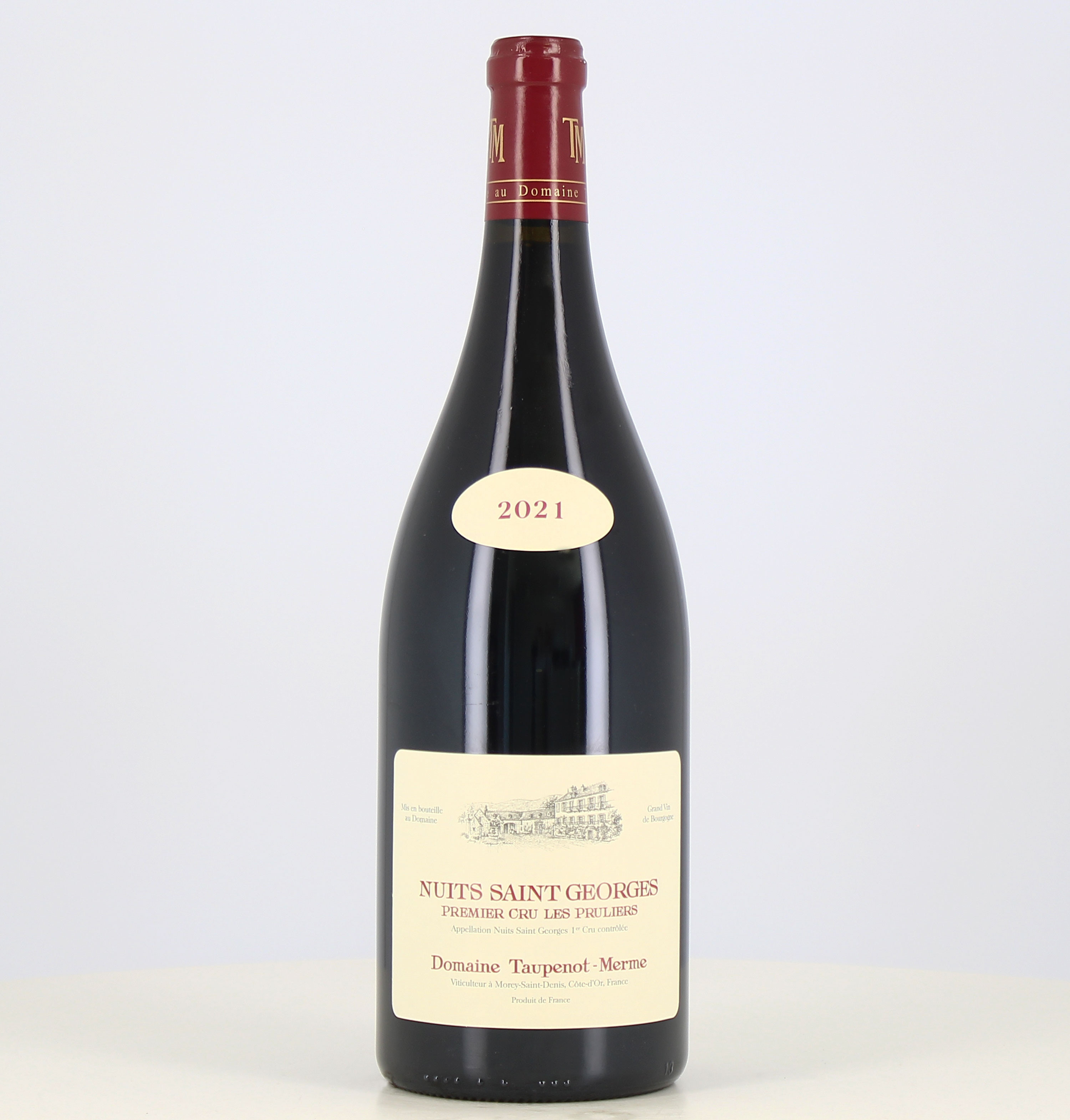 Magnum di vino rosso Nuits Saint Georges 1er cru Les Pruliers 2021 Taupenot-Merme. Magnum di vino rosso Nuits Saint Georges 1er cru Les Pruliers 2021 Taupenot-Merme.
