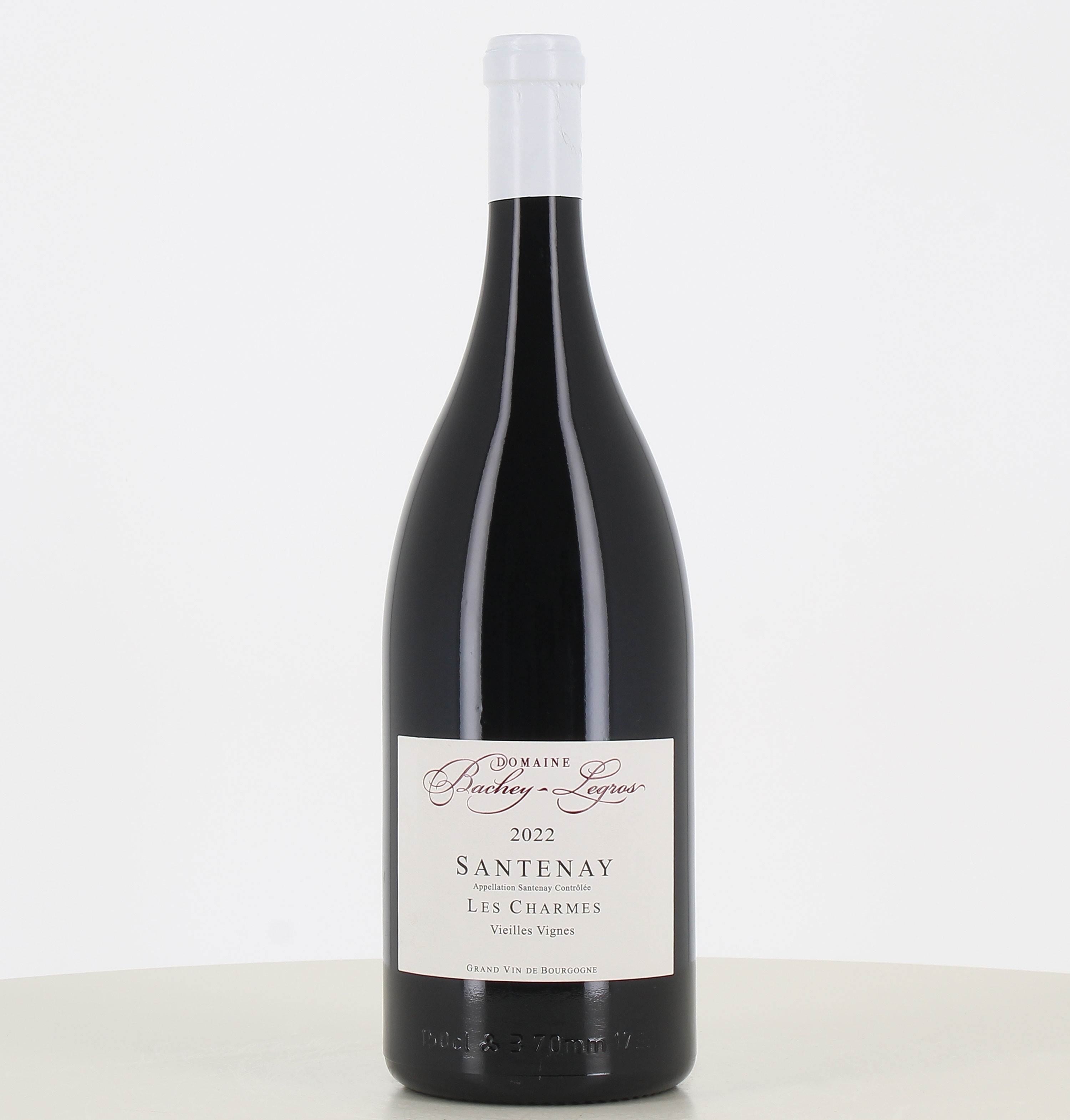 Vino tinto Magnum Santenay Les Charmes Vieilles Vignes Domaine Bachey Legros 2022. 
