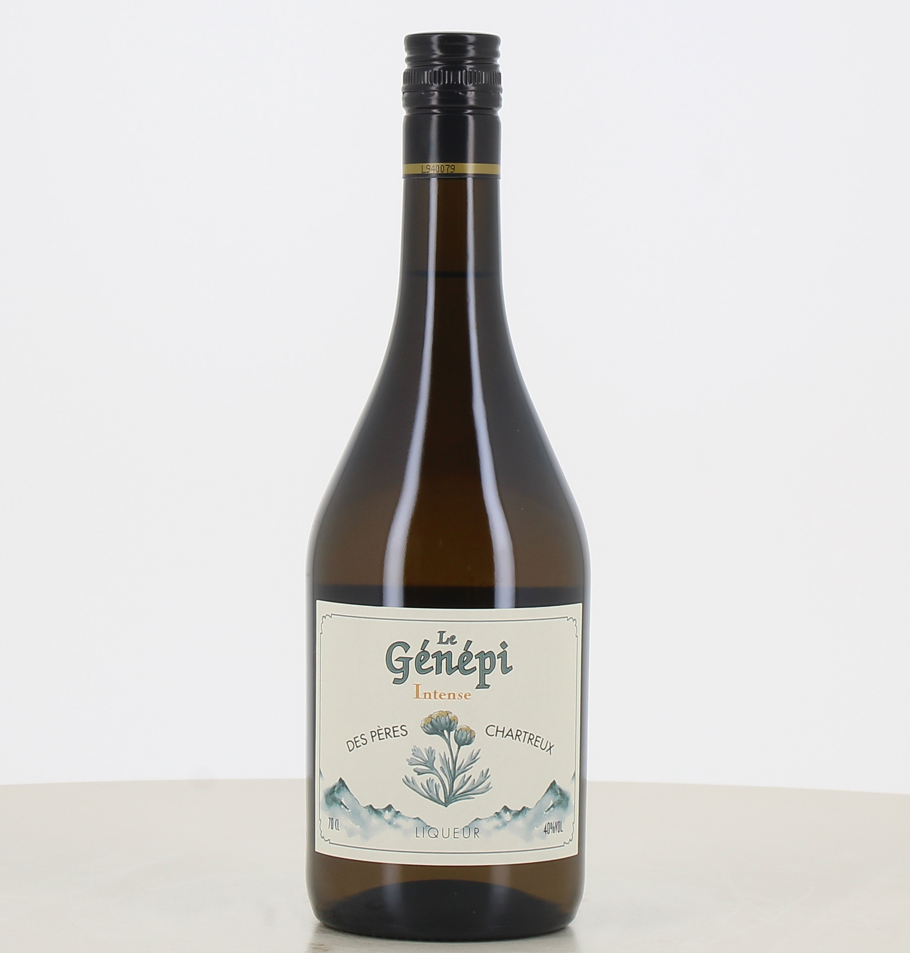 Bottiglia di Genepì intenso Pères Chartreux da 70cl 