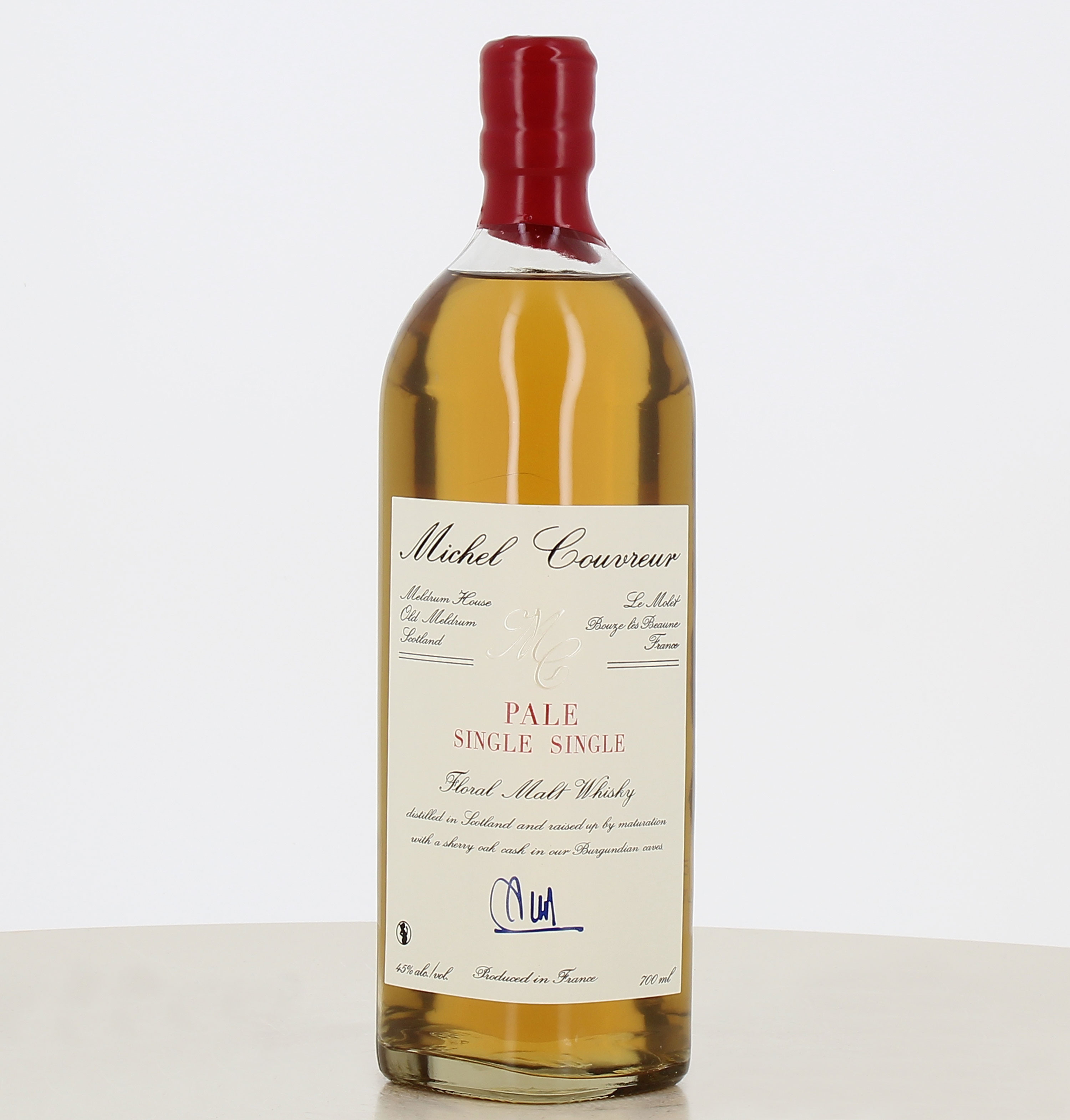 Botella de whisky Pale Single Malt Michel Couvreur de 70cl. 